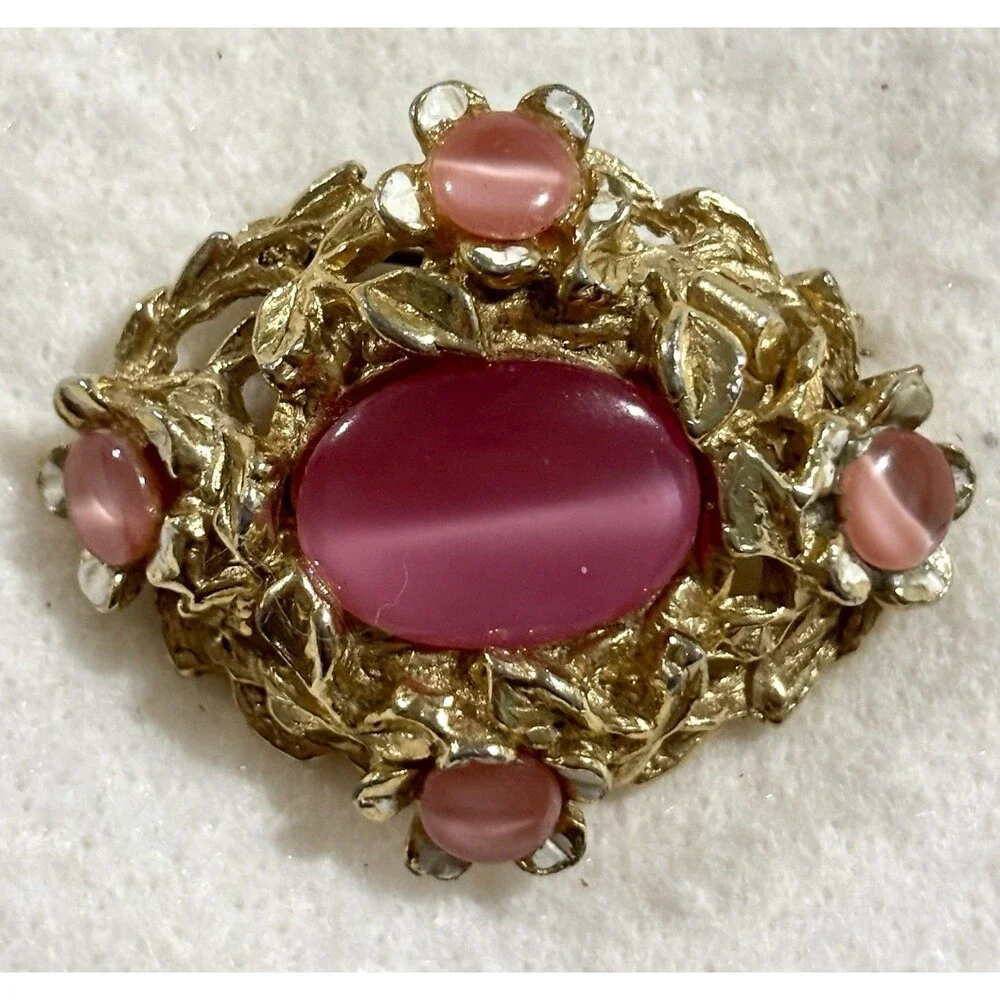 Vintage Pink Moonglow Cat Eye Cabochon Brooch Czech Style Gold Tone Floral Pin